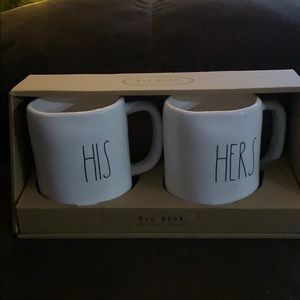 Rae Dunn His & Hers mug set